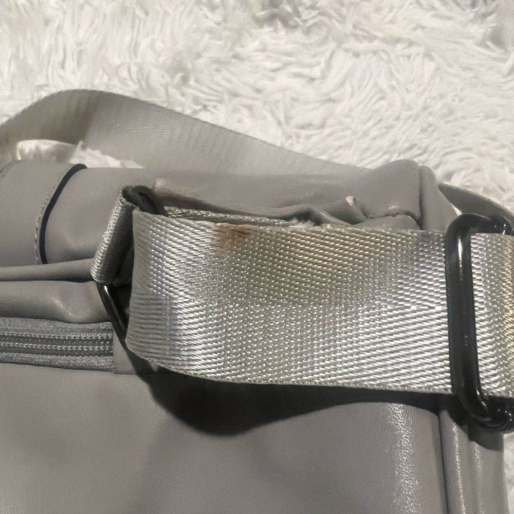 Grey backpack purse - Picture 6 of 8